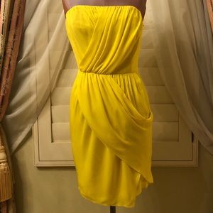 STRAPLESS YELLOW DRESS BY ALI RO